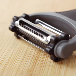 3 In 1 Rotating Peeler - Image 2