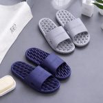 Non Slip Hole Design Slipper - Image 2